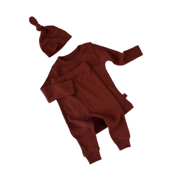 Комплект детский: штаны, лонгслив, шапочка BabyCosy